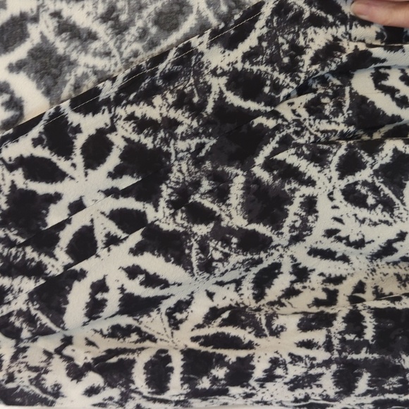 Duster - Picture 6 of 9